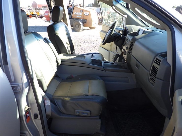 2004-nissan-titan-image-12