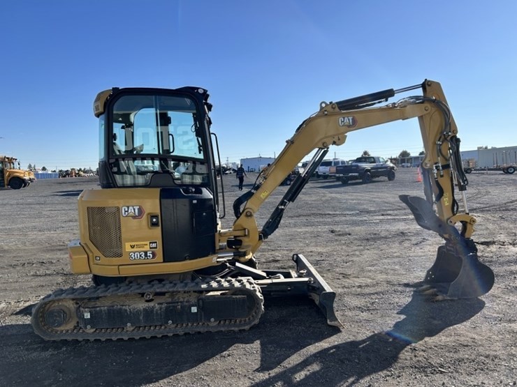 2024-caterpillar-303.5-image-6