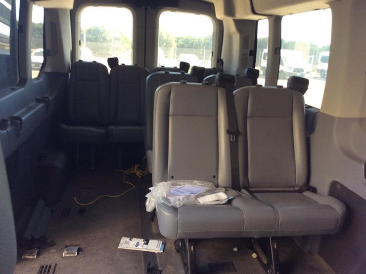 2018-ford-transit-image-8
