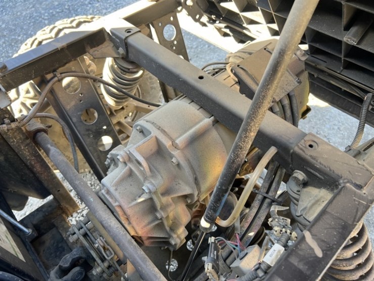 2011-polaris-ranger-ev-image-13