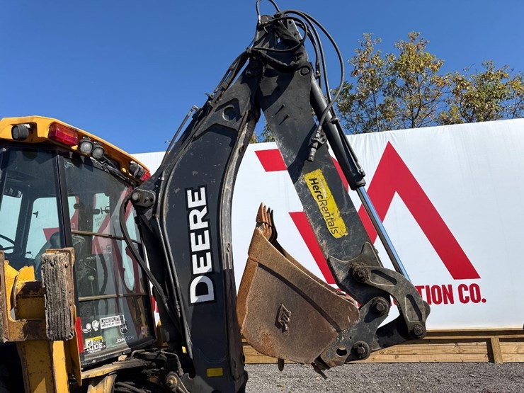 deere-410l-image-16