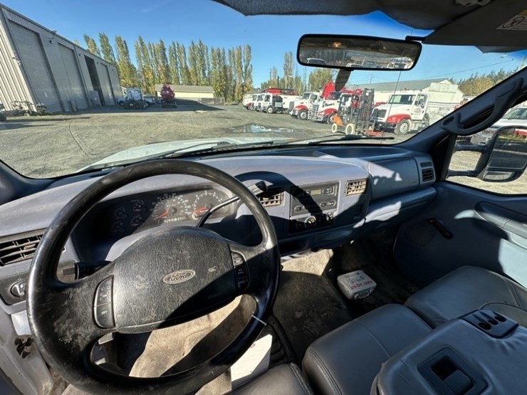 1999-ford-f350-image-18