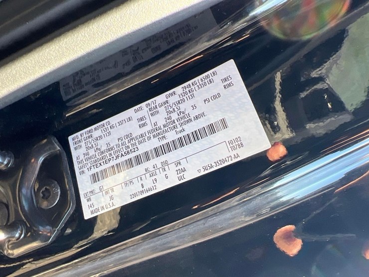 2018-ford-f150-image-18