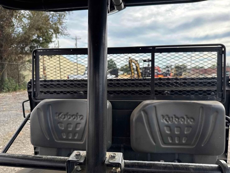 kubota-x1140-crew-rtv-image-25