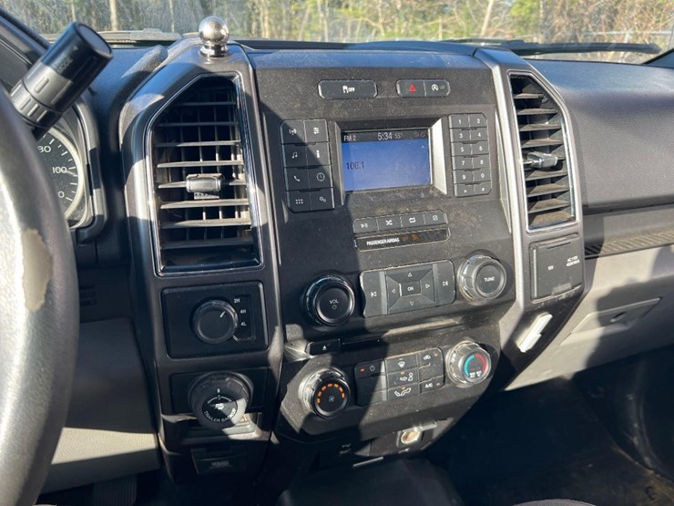 2018-ford-f150-xl-image-24