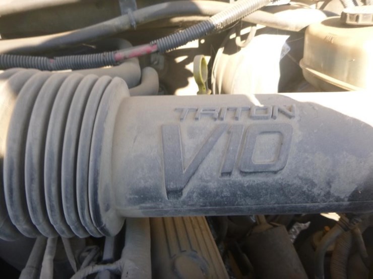 2002-ford-f350-image-16