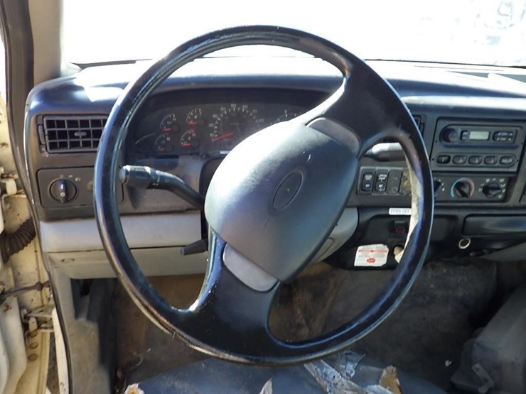 2006-ford-f750-image-18