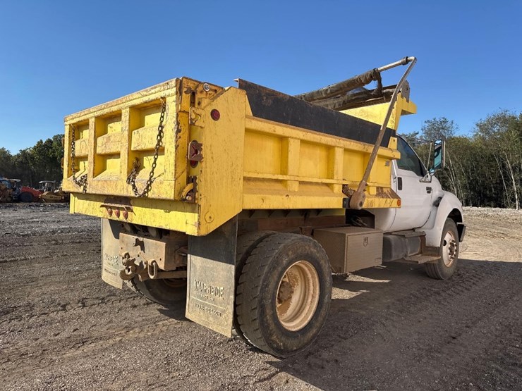 2006-ford-f750-image-6
