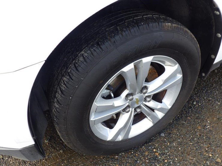 2011-chevrolet-equinox-image-13
