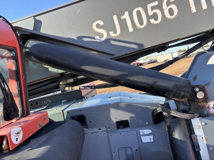 2019-skyjack-sj1056th-image-37