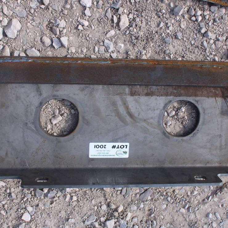 #2001 • Mini-Skid Quick Attach Plate