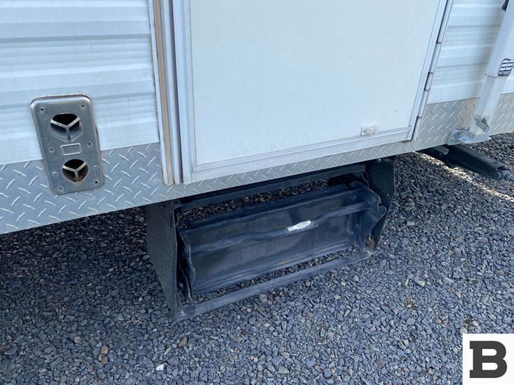 trailblazer-camper-image-26