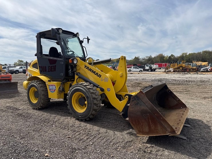 yanmar-v8-image-4