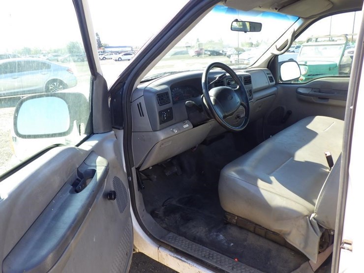 2001-ford-f250-image-5