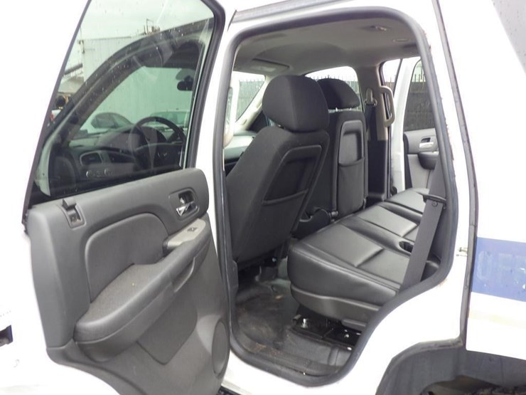 2014-chevrolet-tahoe-image-7