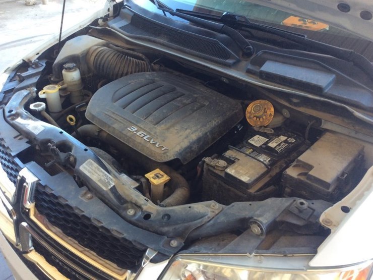 2011-dodge-grand-caravan-image-6