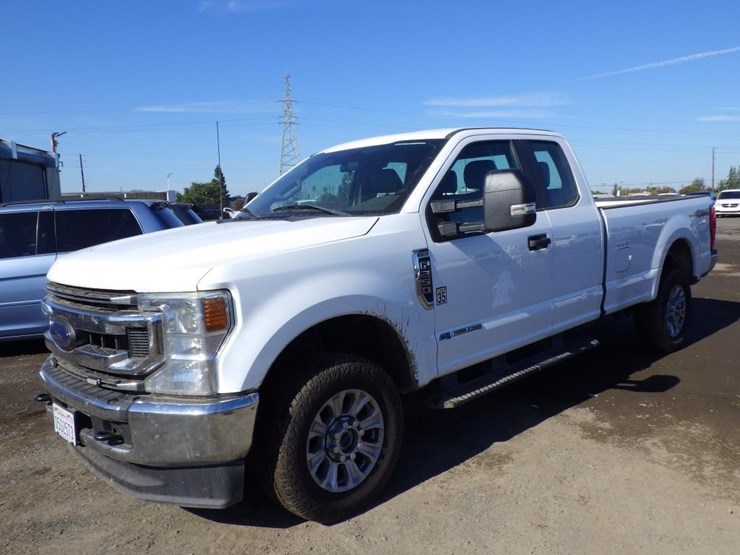 2022-ford-f250-image-1