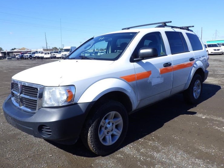 2008-dodge-durango-image-1