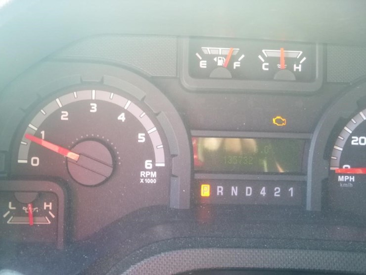 2017-ford-e350-image-18