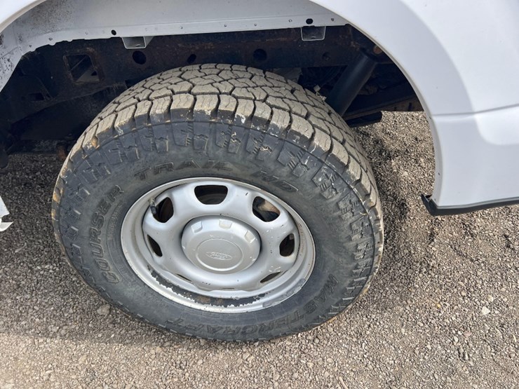 2018-ford-f150-xl-image-10