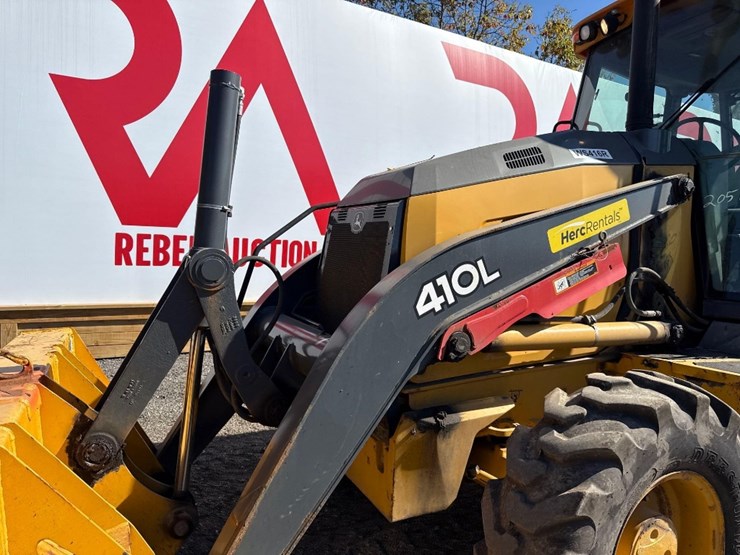 deere-410l-image-19