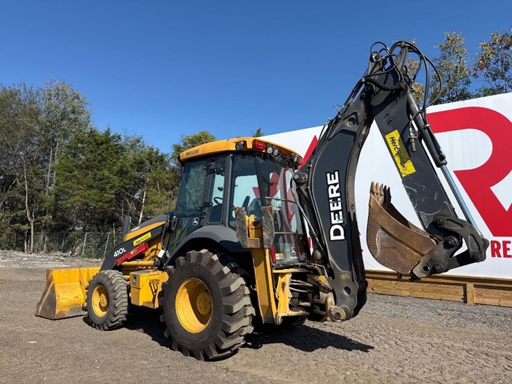 deere-410l-image-8