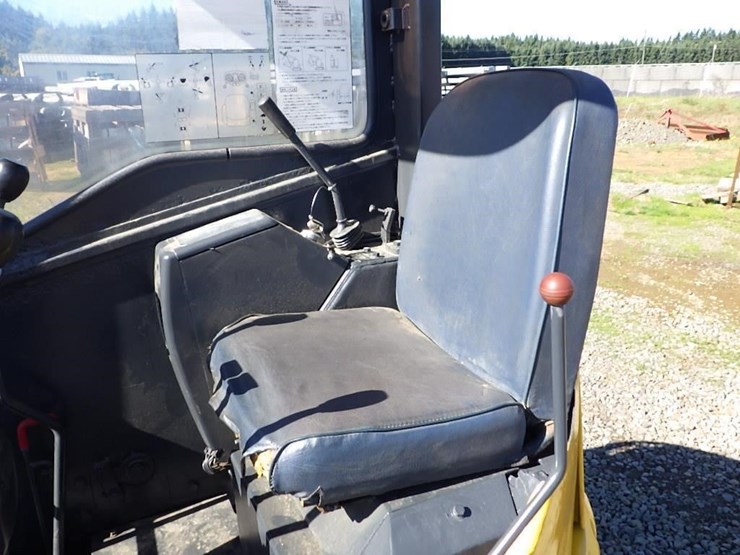komatsu-pc12-image-18