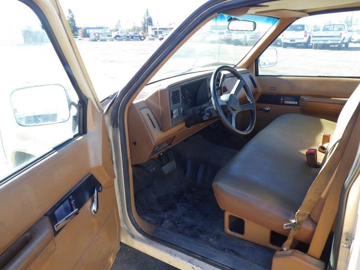 1990-chevrolet-2500-image-5