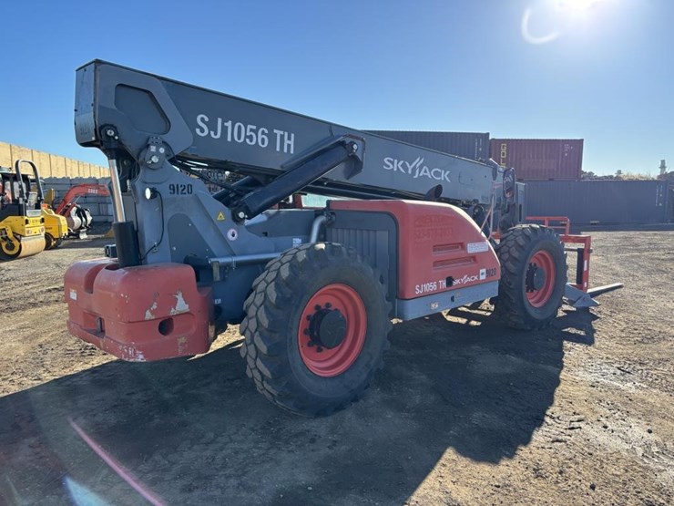 2019-skyjack-sj1056th-image-3