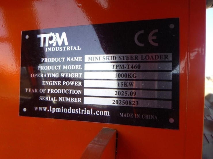 tpm-t460-skid-steer-track-loader-image-22