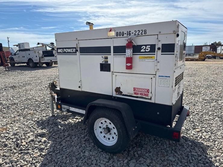 multiquip-mqpower-whisperwatt-25-generator-image-5