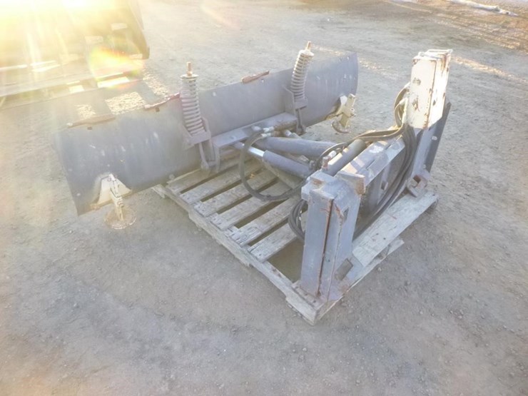72"-skid-steer-dozer-blade-image-4