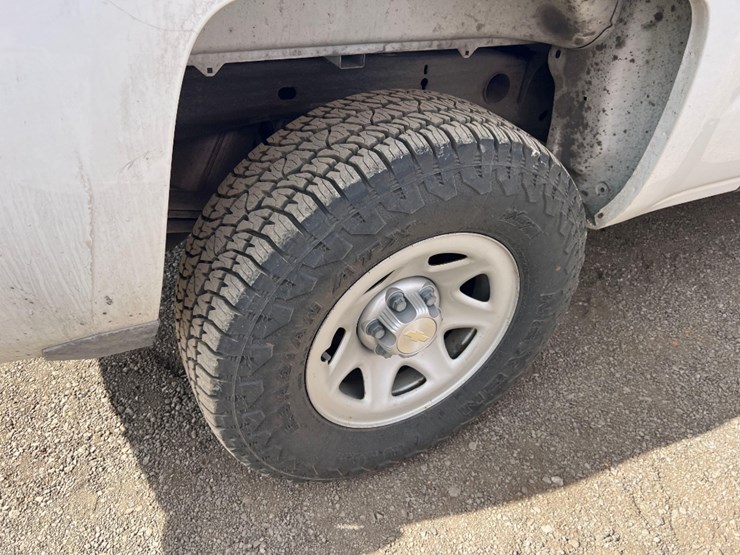 2019-chevrolet-silverado-image-15