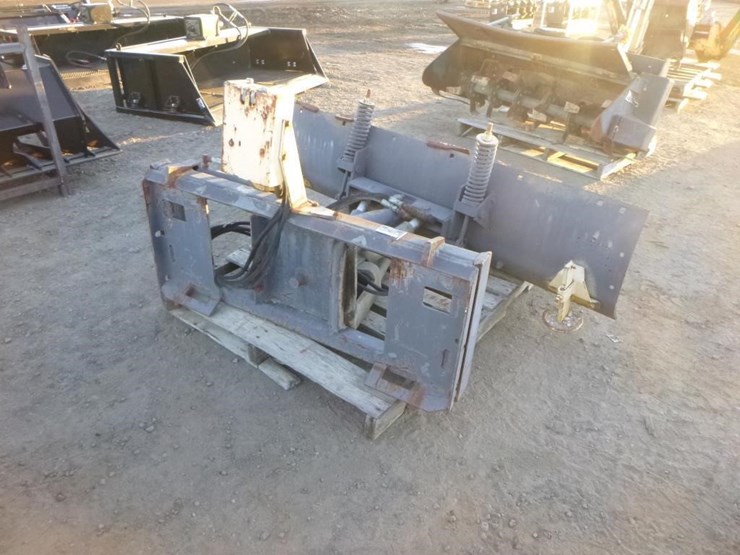 72"-skid-steer-dozer-blade-image-3