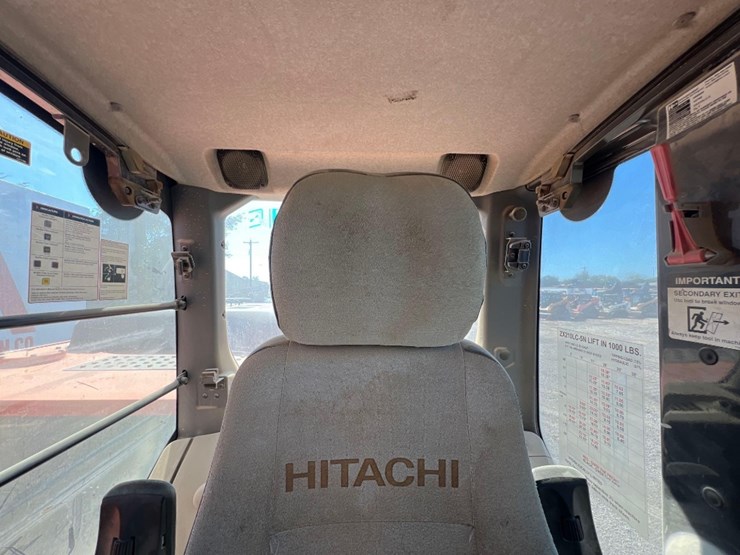 hitachi-zx210-lc-5n-image-47