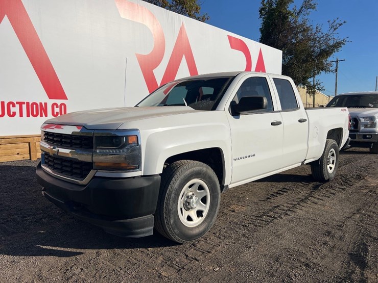 2018-chevrolet-silverado-image-3
