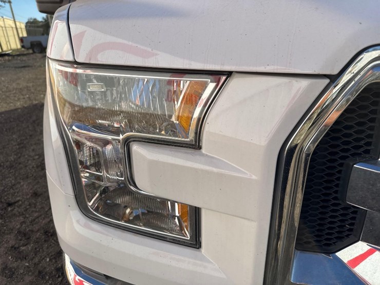 2017-ford-f150-xlt-image-19