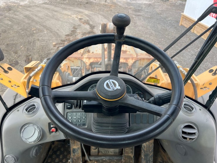 volvo-l70h-image-32