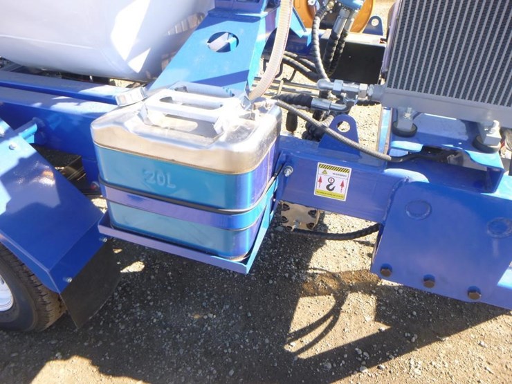 unused-t/a-2yd-towable-mixer-image-16