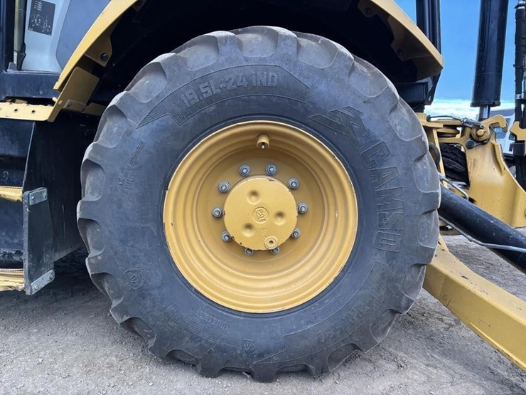 caterpillar-420f2-image-33