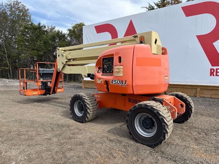 2008-jlg-450aj-image-8