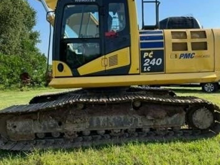 2014-komatsu-pc240-lc-10-image-2