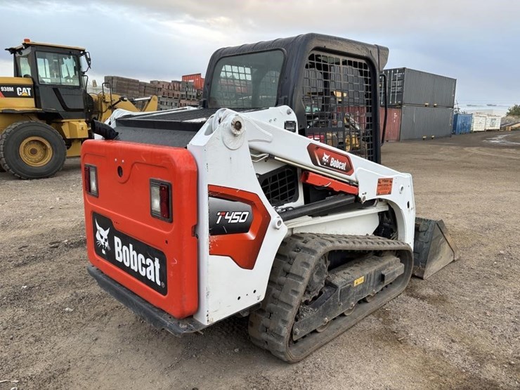 2023-bobcat-t450-image-3