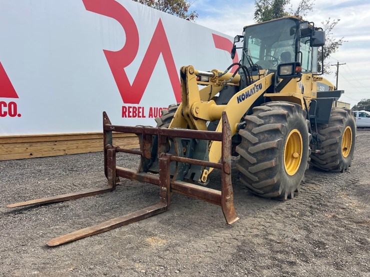 komatsu-wa250-image-8