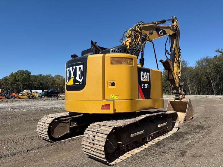 2016-caterpillar-315fl-image-6