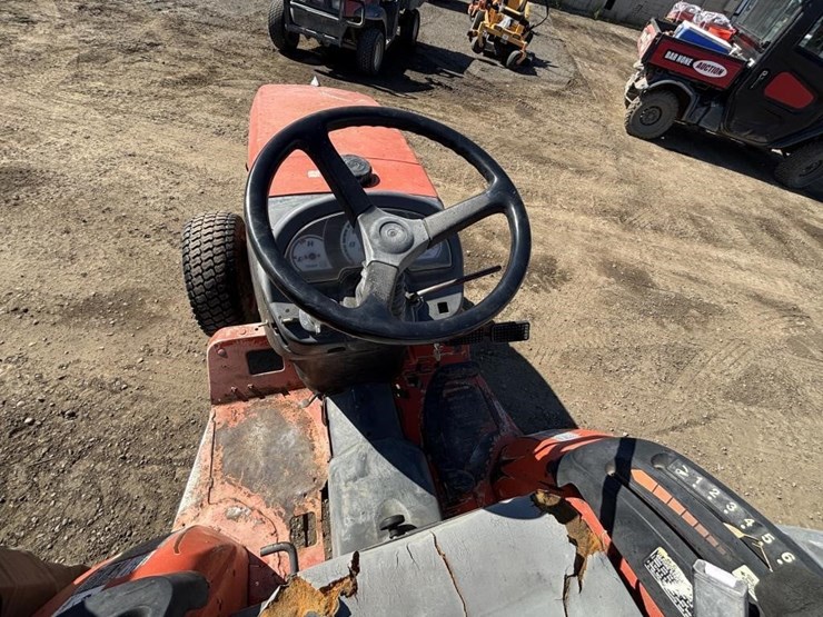 kubota-b2630-image-23