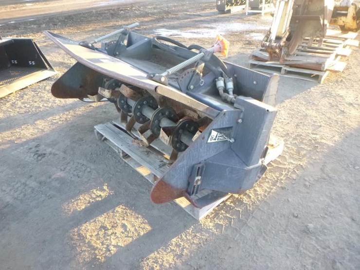 john-deere-56-image-1