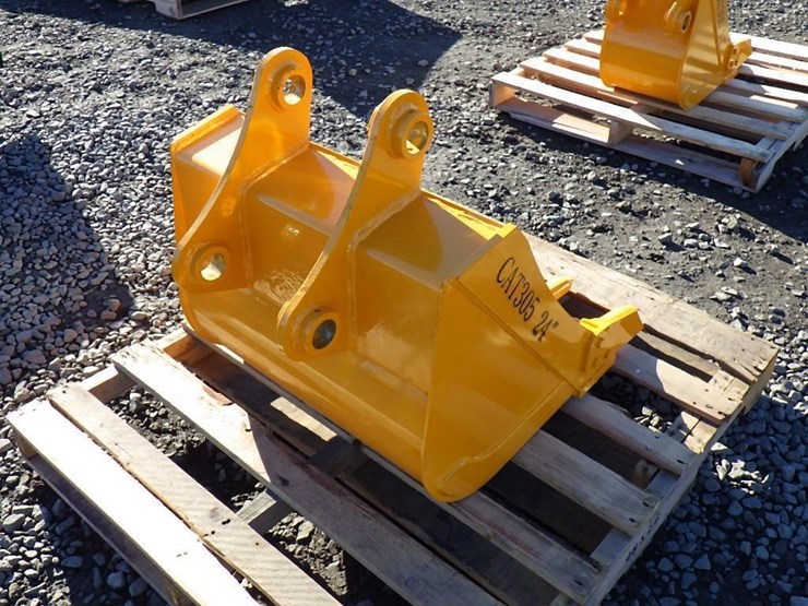 caterpillar-305-image-3