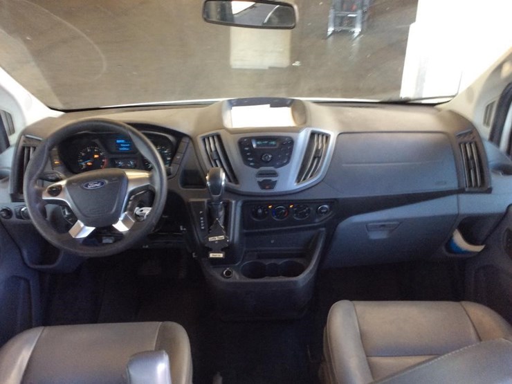 2018-ford-transit-image-9