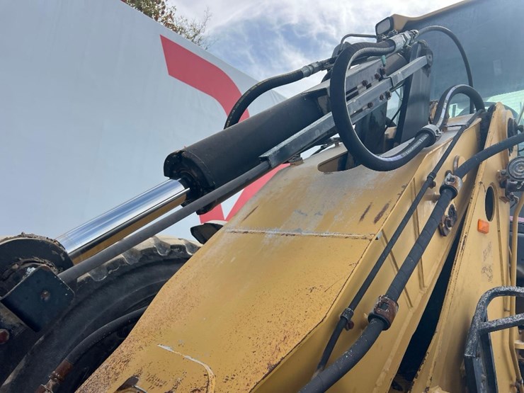 caterpillar-924g-image-11